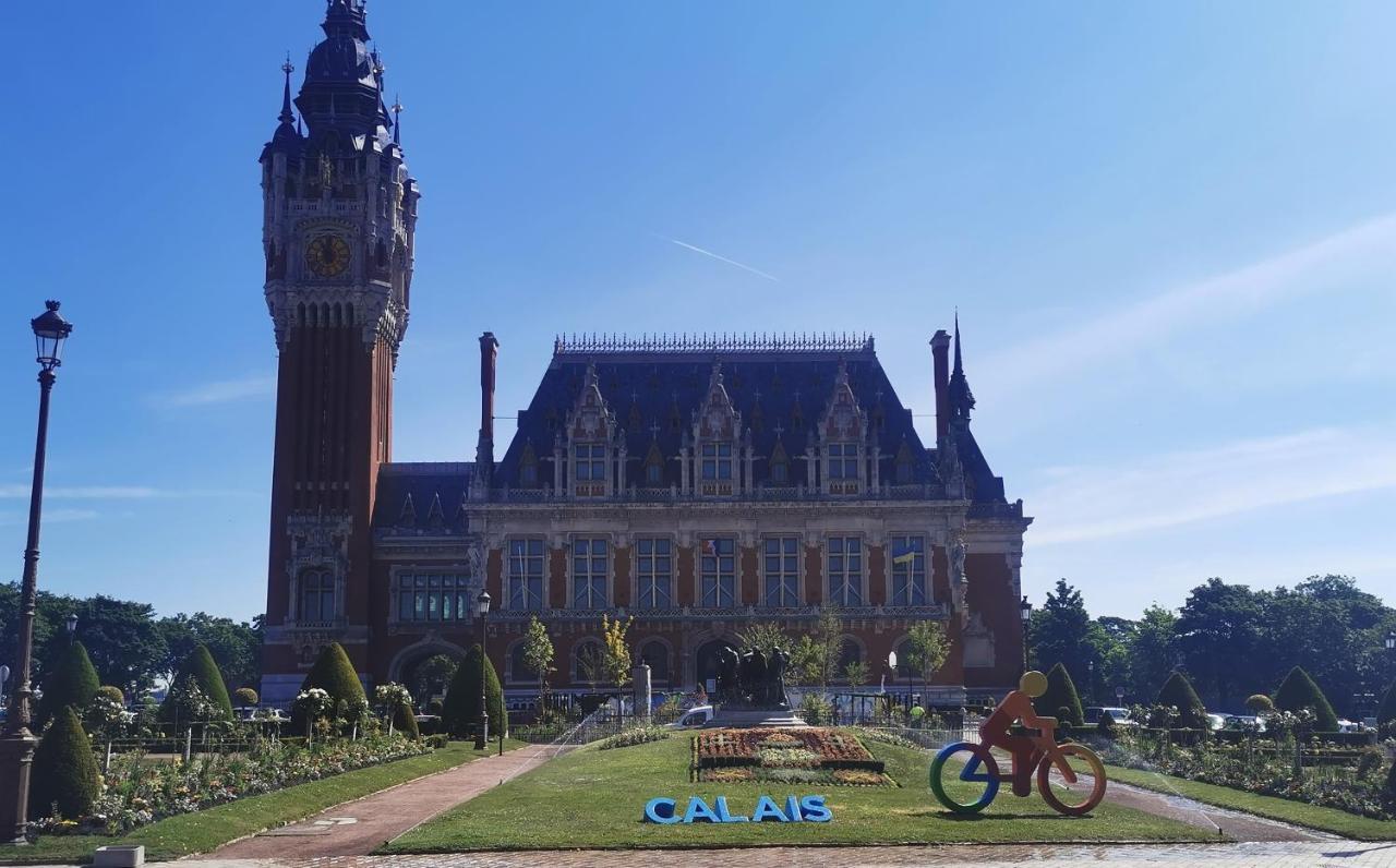 Au Kaycedra Apartment Calais Exterior photo